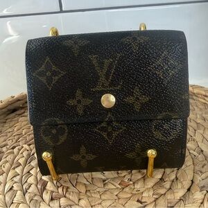Authentic Vintage Louis Vuitton Monogram Trifold wallet